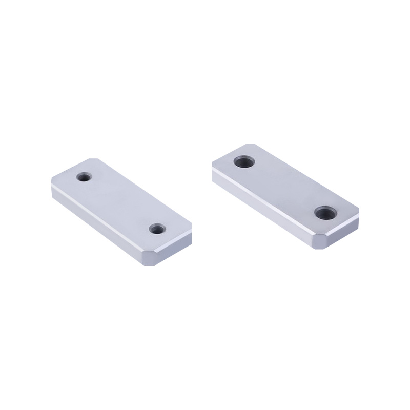 Abrasion Resistant Blocks X Shaped Wear Plates For Injection Molding